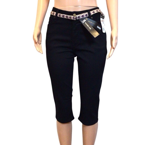 Lee Women’s Black Mid Rise Fit Belted Skimmer Pants- Irregular Size 12M - Picture 1 of 10